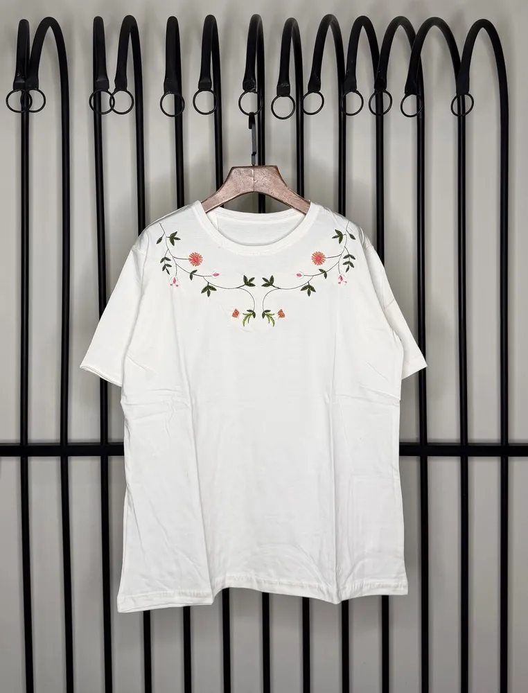 تیشرت قواره دار(گلدوزی)