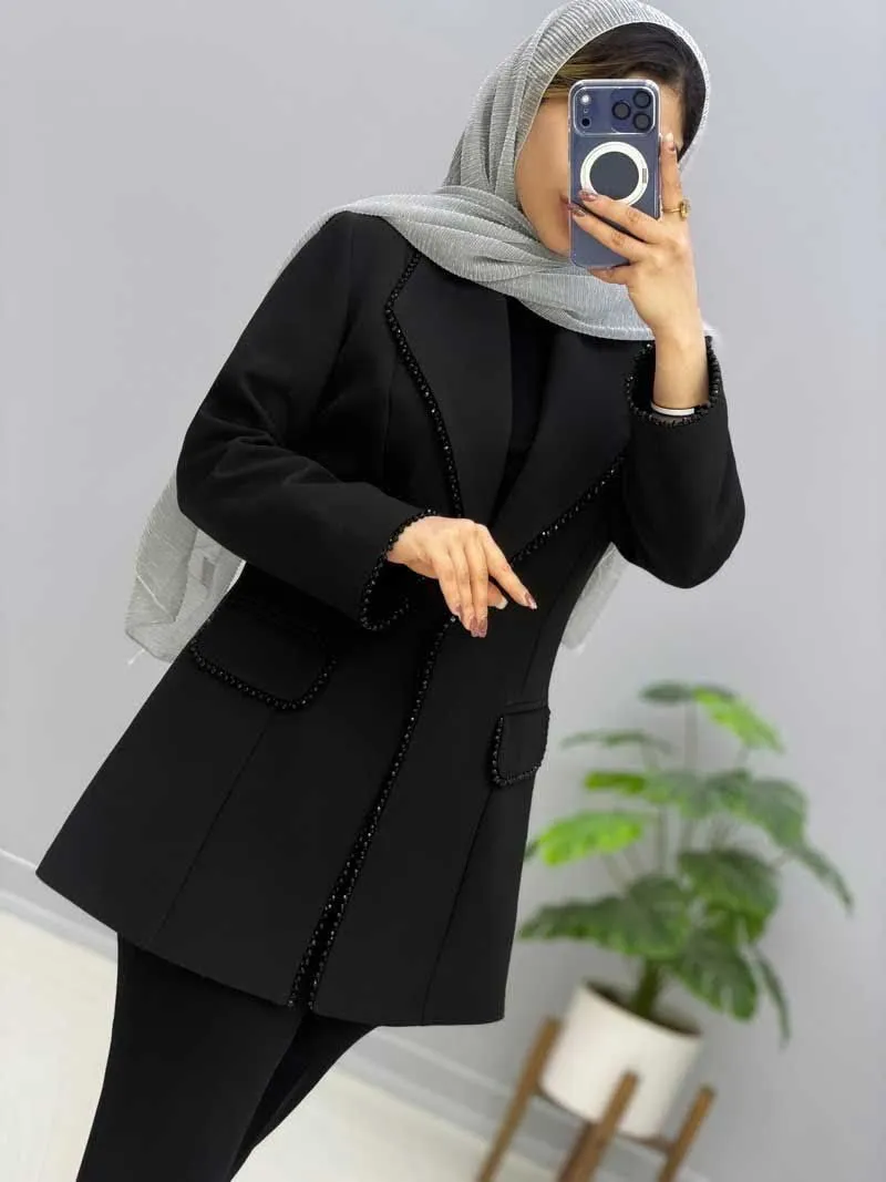 کت یقه مرواریدی