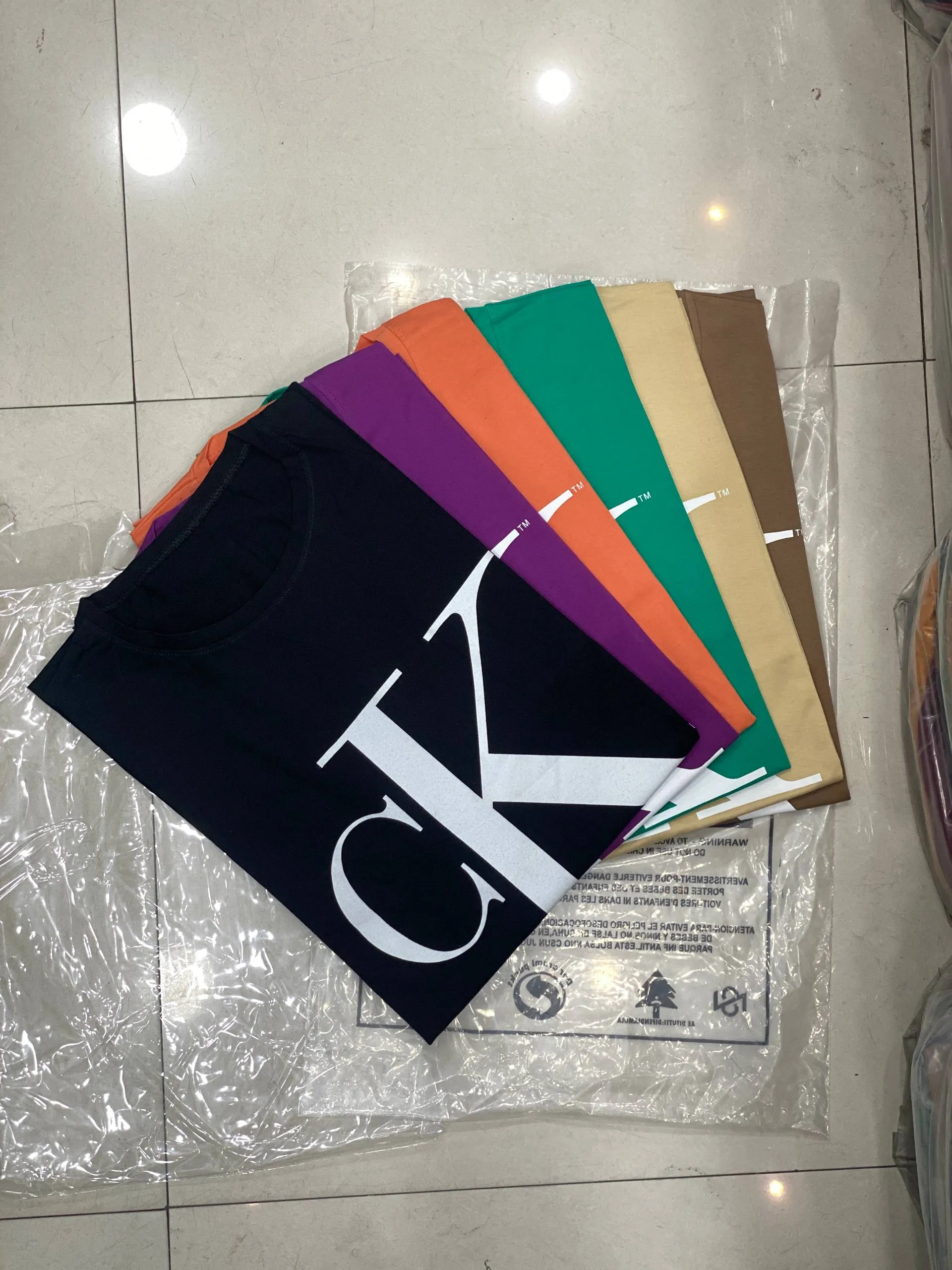 تیشرت اور سایز CK 2