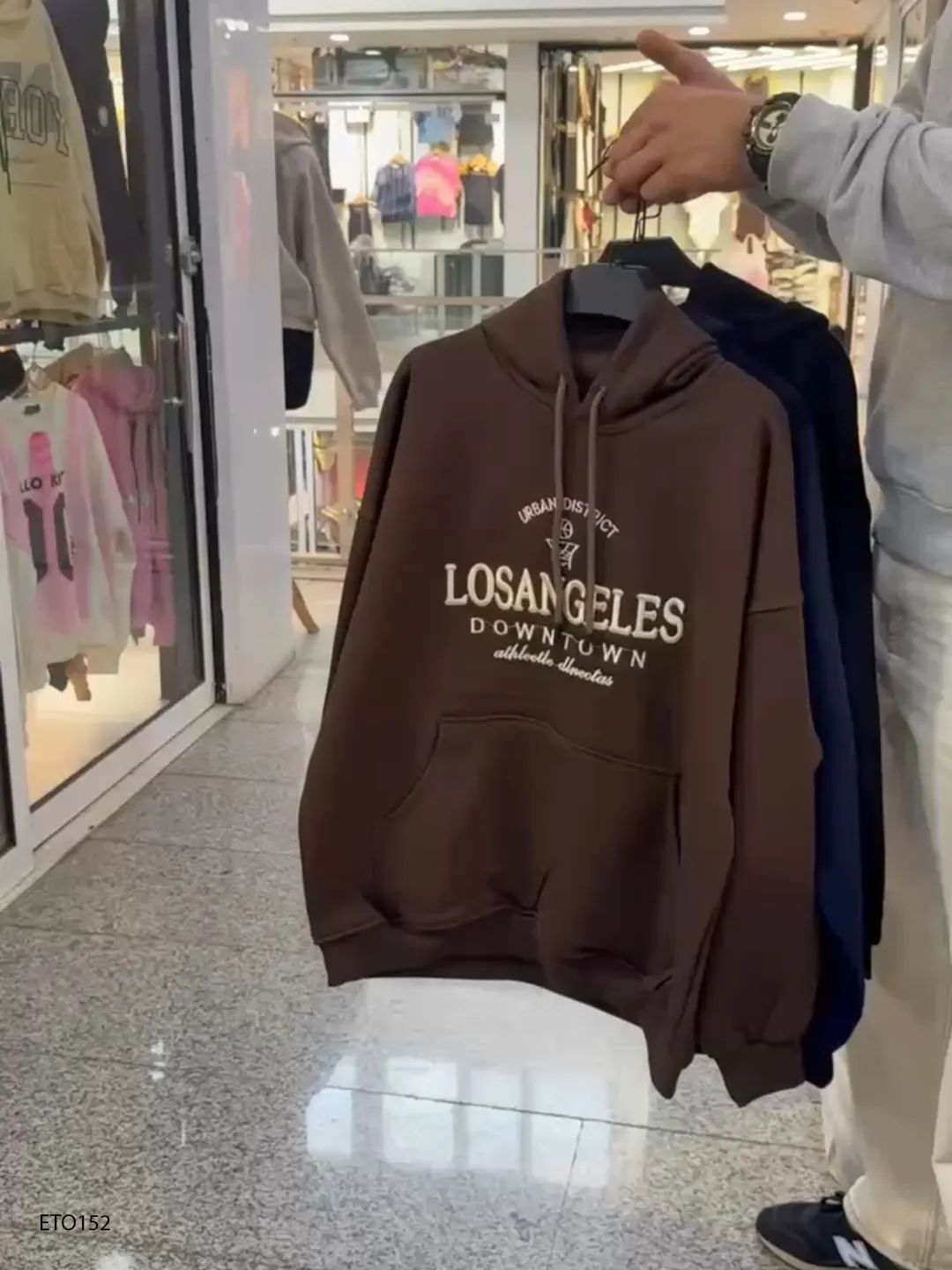هودی‌ تک‌ گلدوزی losangeles 4