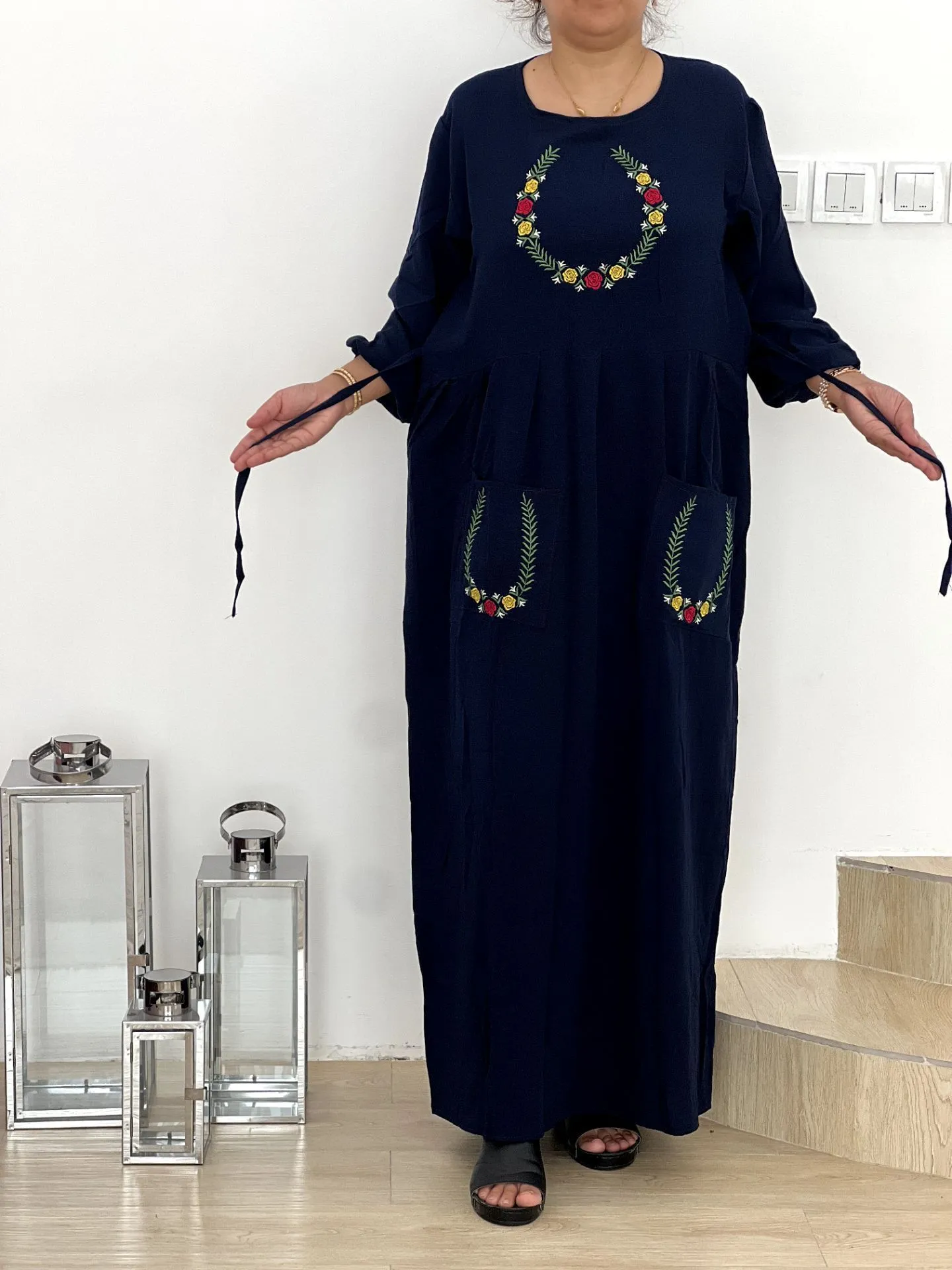 پیراهن یقه گلدوزی جیب دار 5