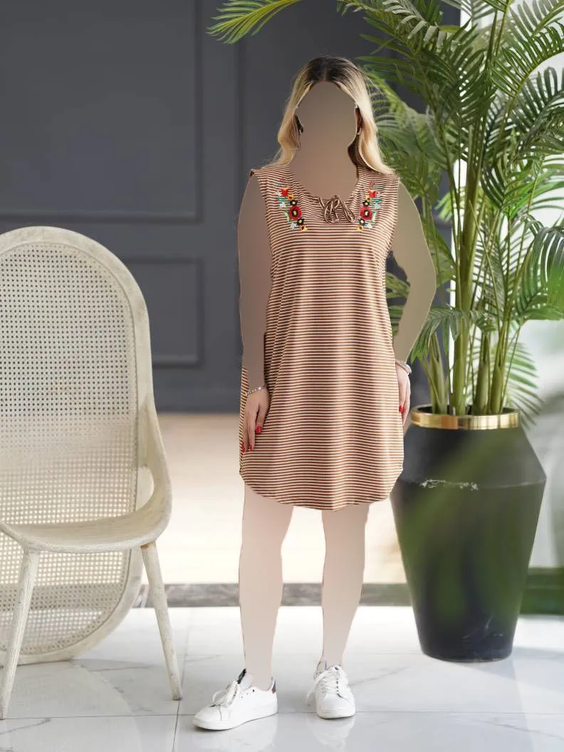 سارافون بلند یقه بندی پنیه گلدوزی
